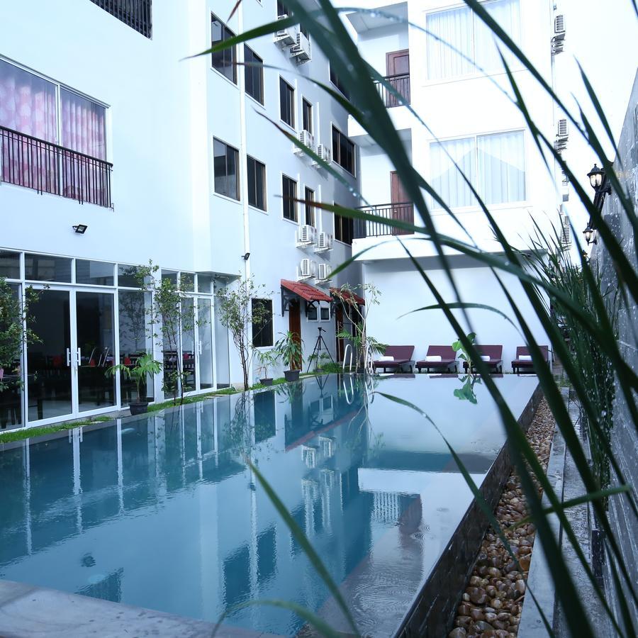Holy Angkor Deluxe Hotel Siem Reap Eksteriør billede